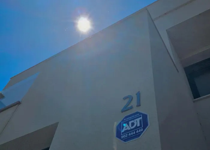 L'adagio Olimpico By Aroom Vut-le-1361 לאון